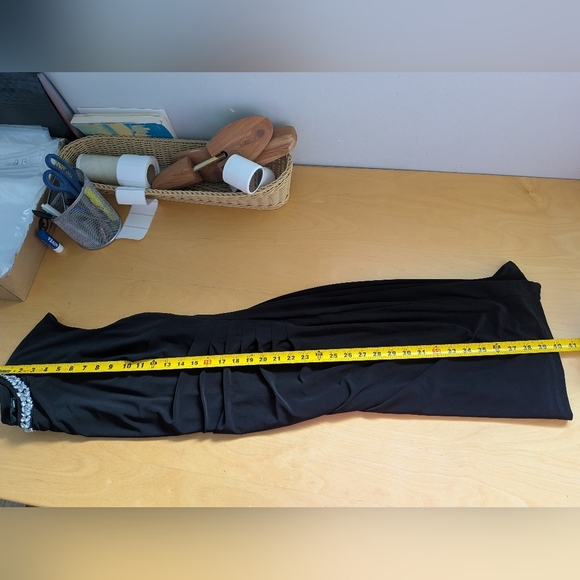 LAUREN RALPH LAUREN Dress Plus Size Festive Black Midi Lenght Size 16 Back Zip - Picture 12 of 12